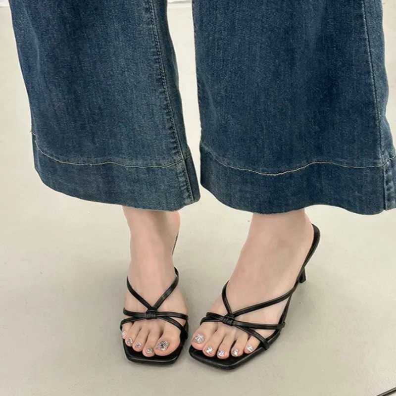 Slim Strap Square Toe Open Toe High Heel Sandals Women's Summer Wear Fashion Leopard Print One-line Strap Temperament Slippers