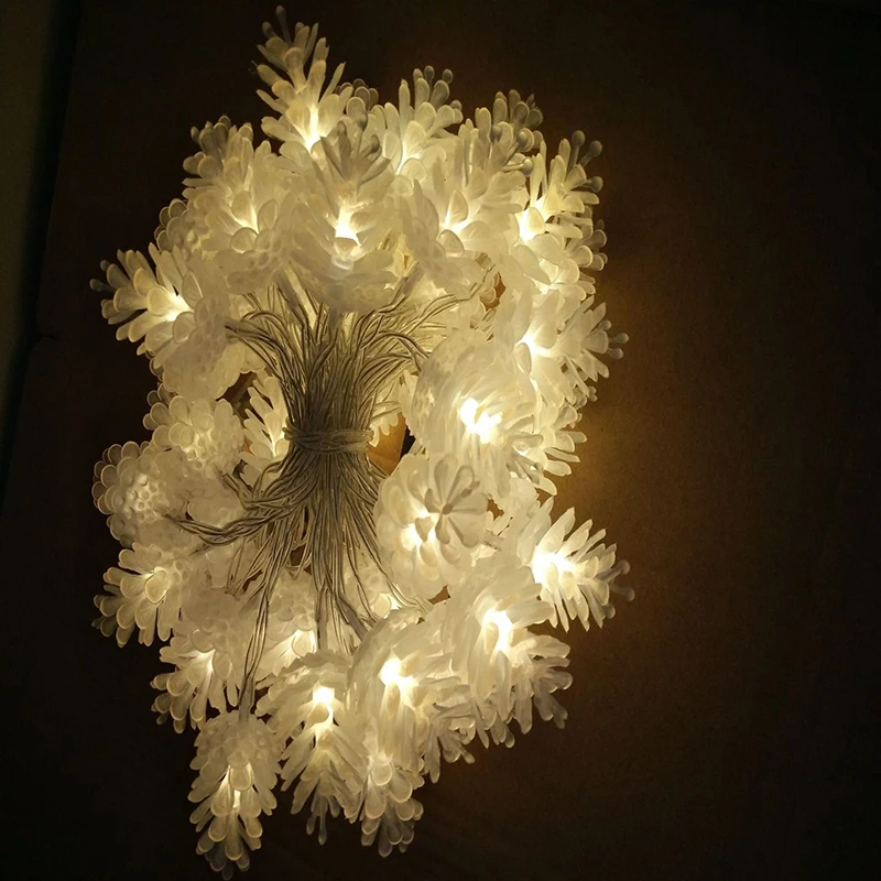 LED Simulation Pinecone Battery Lamp String Modeling Lamp Christmas Lighting Festival Decoration Atmosphere Color Lamp