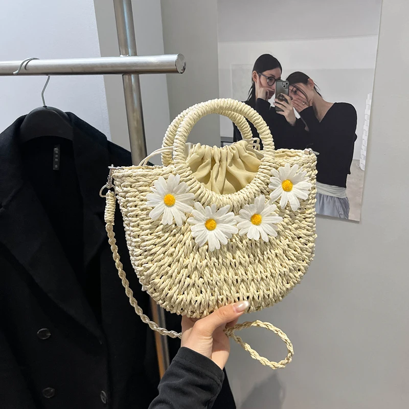 

Women's Large Capacity Handwoven Straw Rattan Half-Moon Beach Handbag Summer Hollow out Crossbody Shoulder Bag