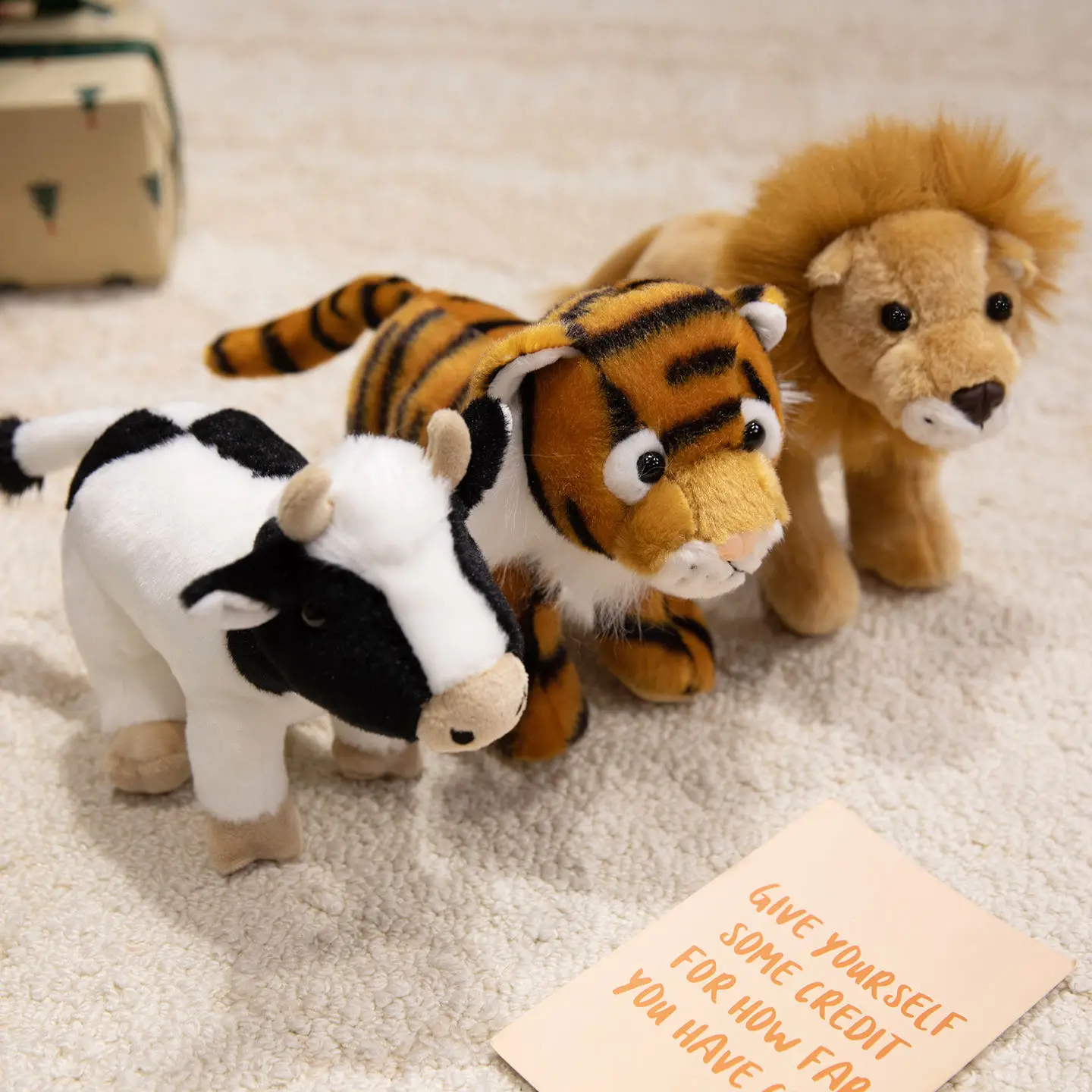 Simulación de León, caballo, cerdo, oveja, tigre y ciervo, juguete de peluche, Animal de dibujos animados suave, muñeco de peluche Kawaii, almohada para siesta, regalo de Navidad para amigos