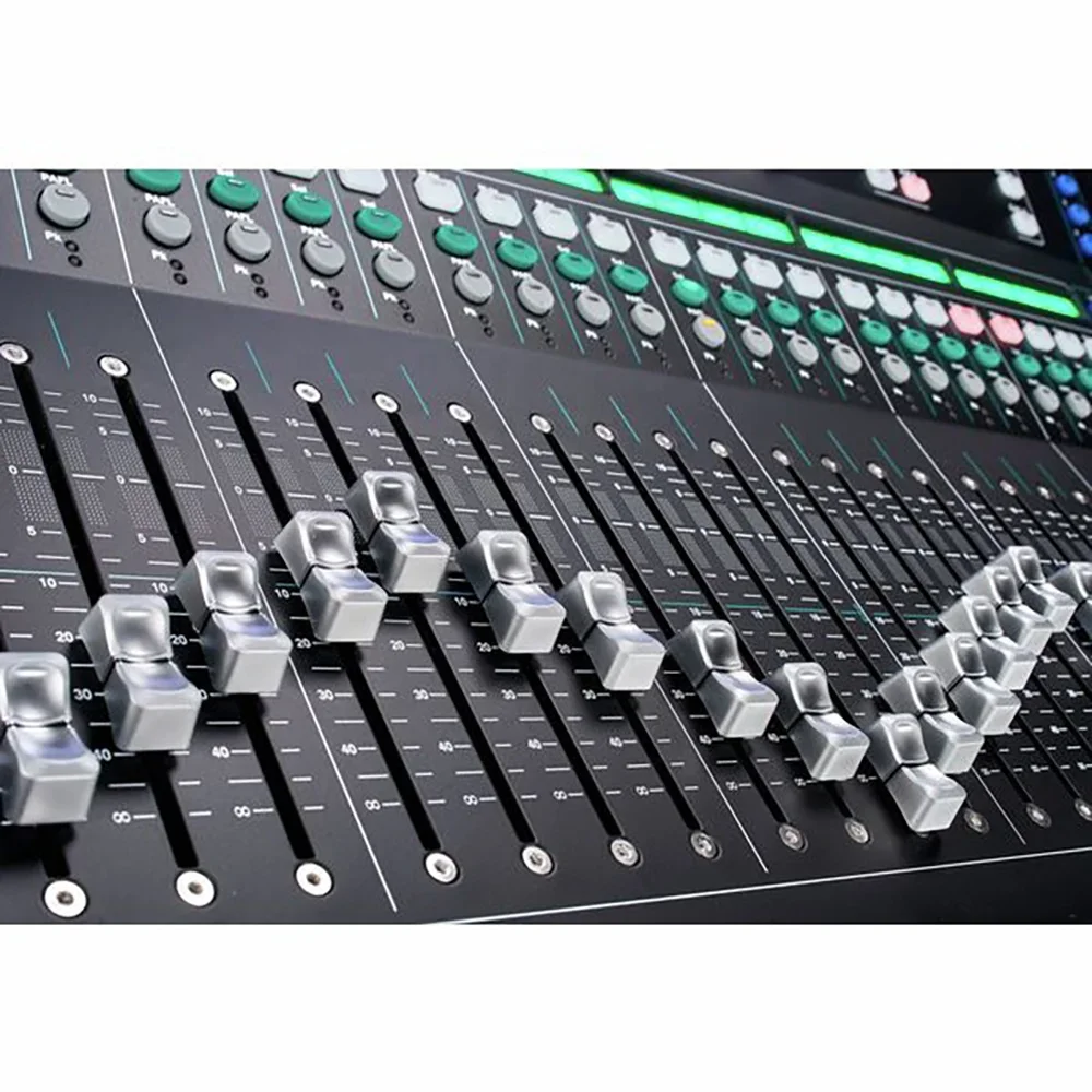 Allen & Heath SQ6 48-Channel Digital Mixer With 96 kHz FPGA Processing