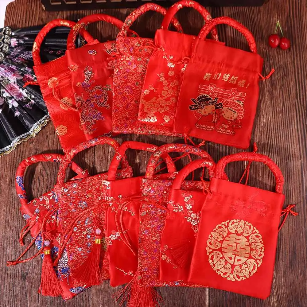 

Portable Creative Wedding Bride and Groom Chinese Knot With Tassels Handle Bag Package Bag Candy Bag Wedding-favor Gift