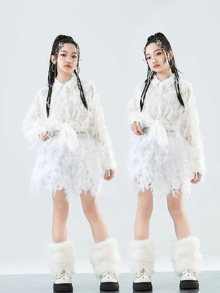 แฟชั่นเสื้อผ้าเต้นรําแจ๊สสาวชุดเวทีกระโปรงขนนกสีขาวKpopประสิทธิภาพเสื้อชุดแสดงเครื่องแต่งกายStreet Dancewear 3280