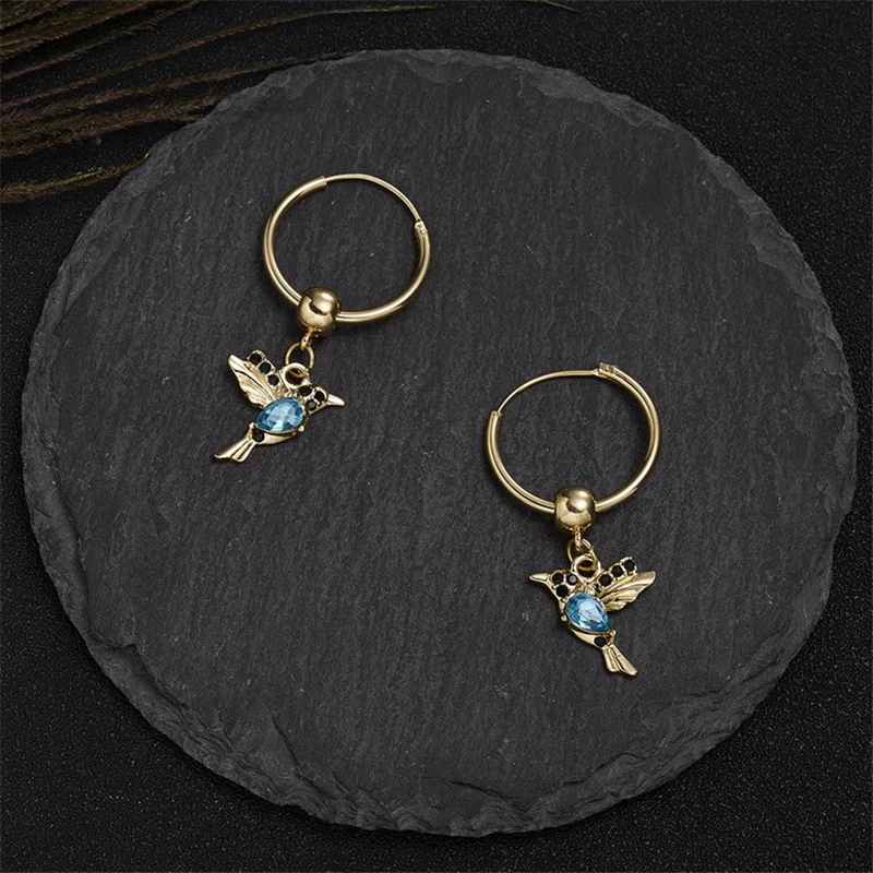 Exquisite Bird-shaped arete Fashion Crystal Pendant Earrings for Women Hummingbird Hoop Earrings Tassel Bird Wedding Jewelry