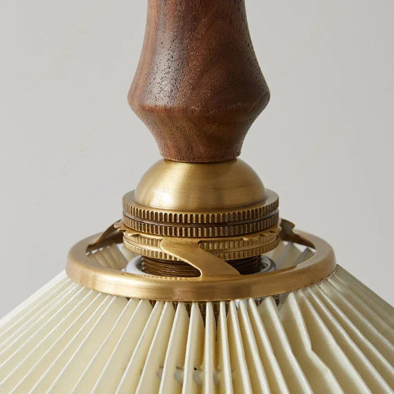

guesthouse bed porch pleated cloth Japanese art chandelier retro restaurant bar hotel hallway teahouse walnut wall lamp