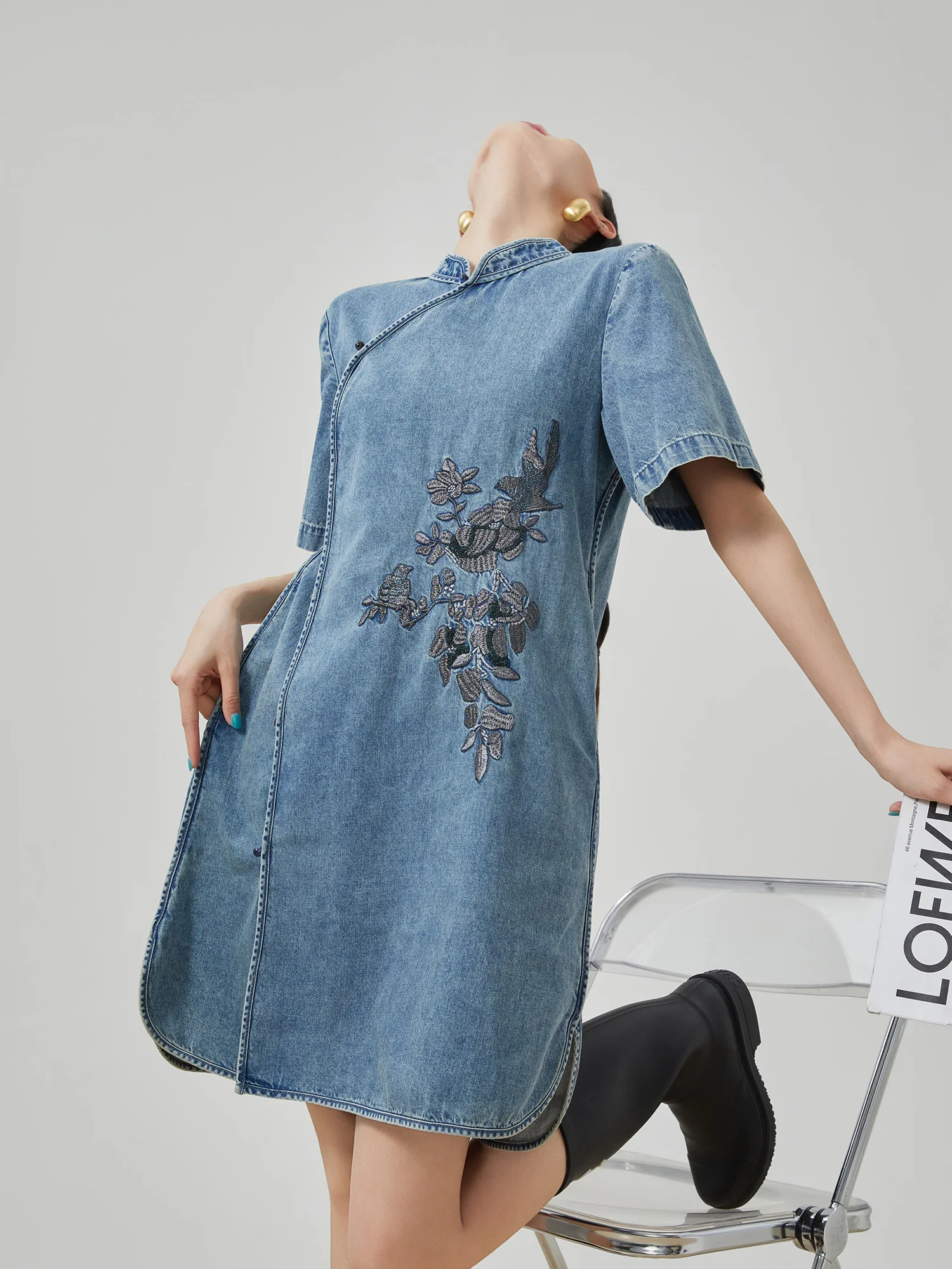 

New Chinese Style High Waist Embroidered Denim Dress Stand Collar Commute Skirt Summer Design Women's Fashionable Dress