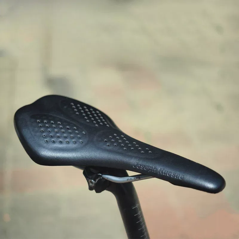 

1pcs Joseph kuosac saddle ergonomics 7x7mm for brompton saddle birdy PU seat