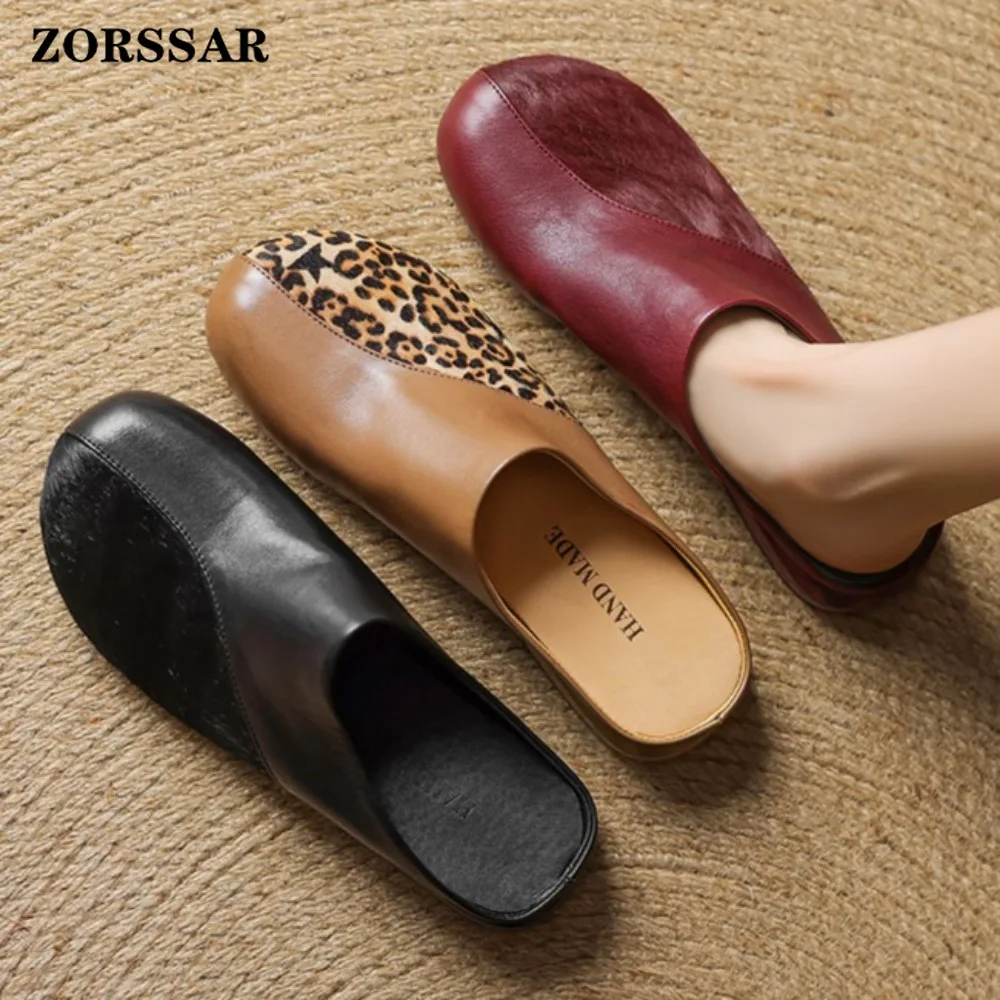 Women's Leather Backless Mules with Faux Fur Panel Square Toe Flat Heel Retro Elegant Footwear for Daily Commute and Casual Wear