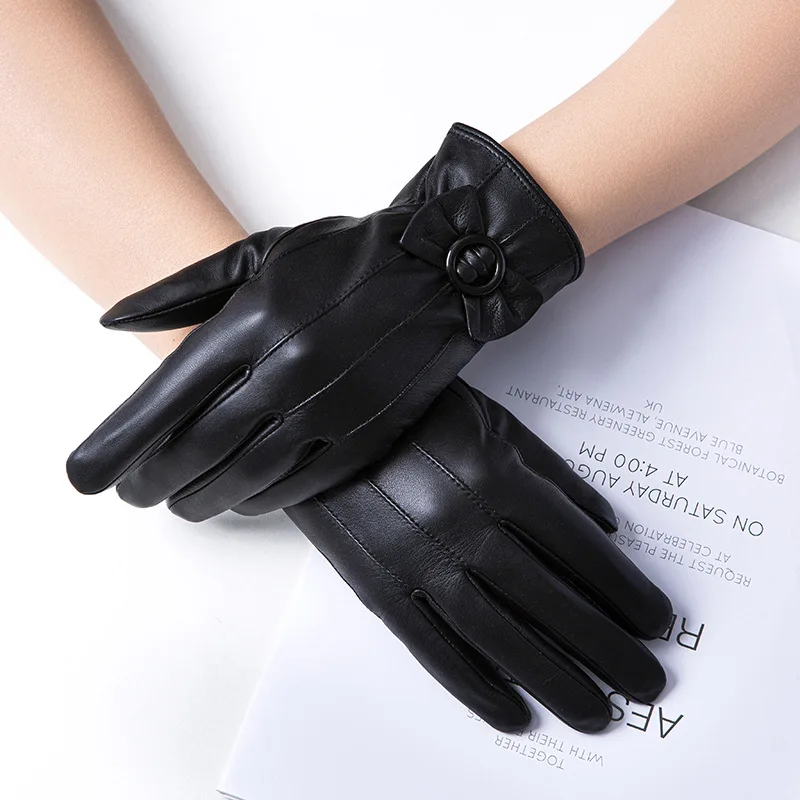 Winter Warm Black R… - image