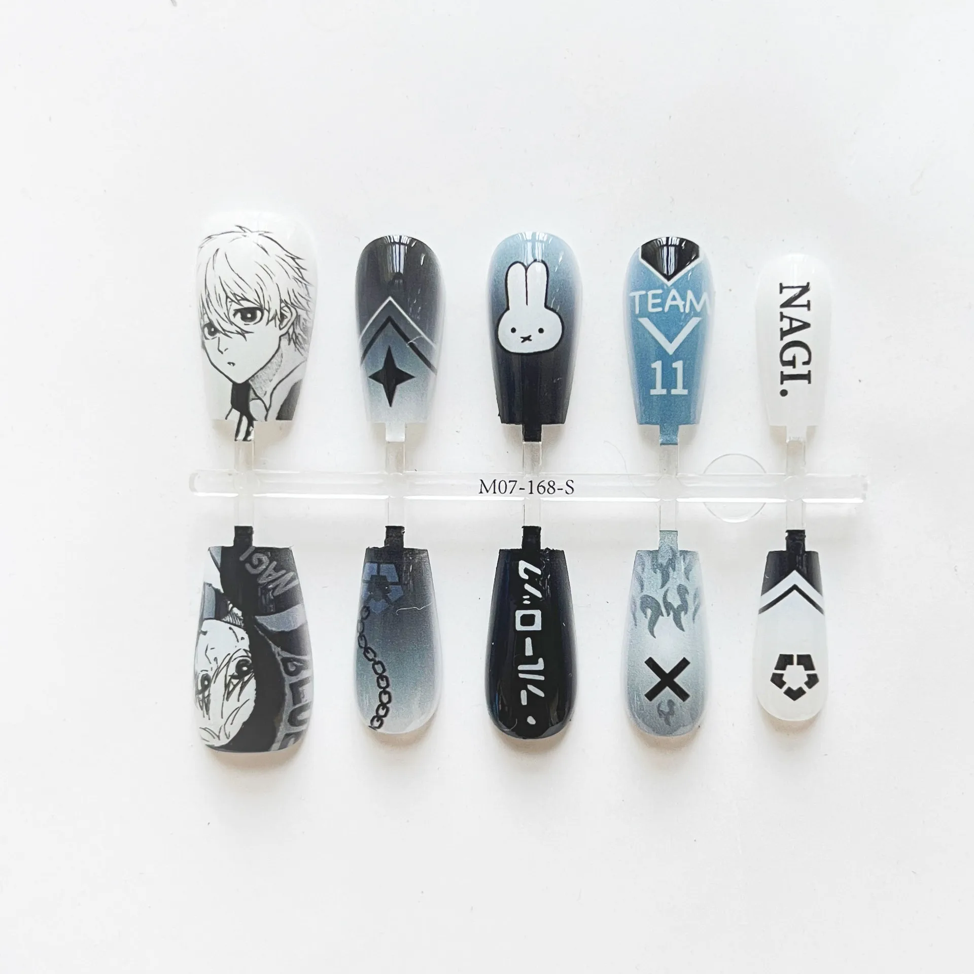 Chigiri Hyoma Nagi Seishiro Football Anime Otaku Merchant Fake Nails Gradient Blue Red Cute Nail Art Manicure Tips Nail Supplies