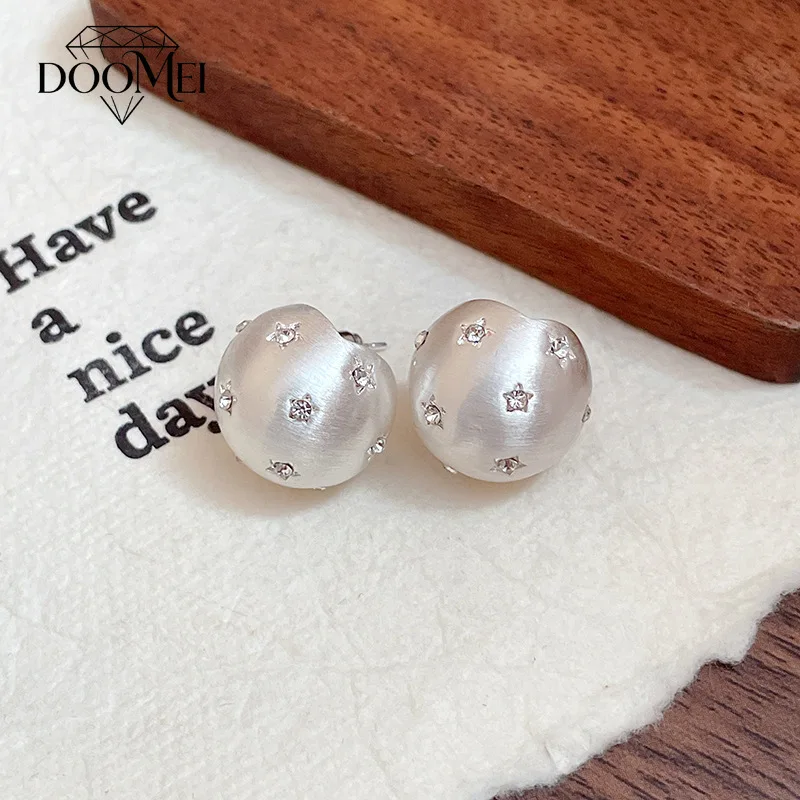 DOO MEI Matte Metal Ball Stud Earrings for Women Star Shaped Inlaid Zircon Ear Studs Daily Office Dating Fashion Jewelry