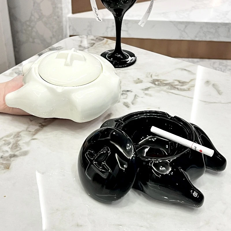 Ceramic Ashtray with Cover Creative Whimsical Chicken Leg Personality Trend Household High-grade Living Room Office Ashtray