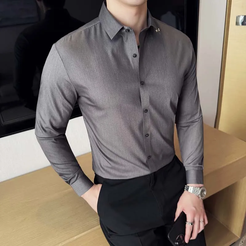 

2025 Autumn new long-sleeved seamless shirt. High-quality men's versatile slim-fit shirt solid color