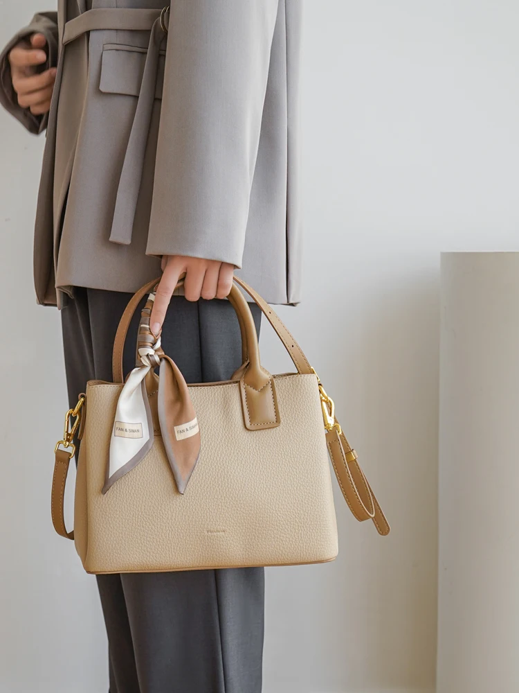 Elegant Commuter Women's Handbag Large Capacity Single Shoulder Crossbody Bag Trendy Design Soft PU Leather Versatile Storage