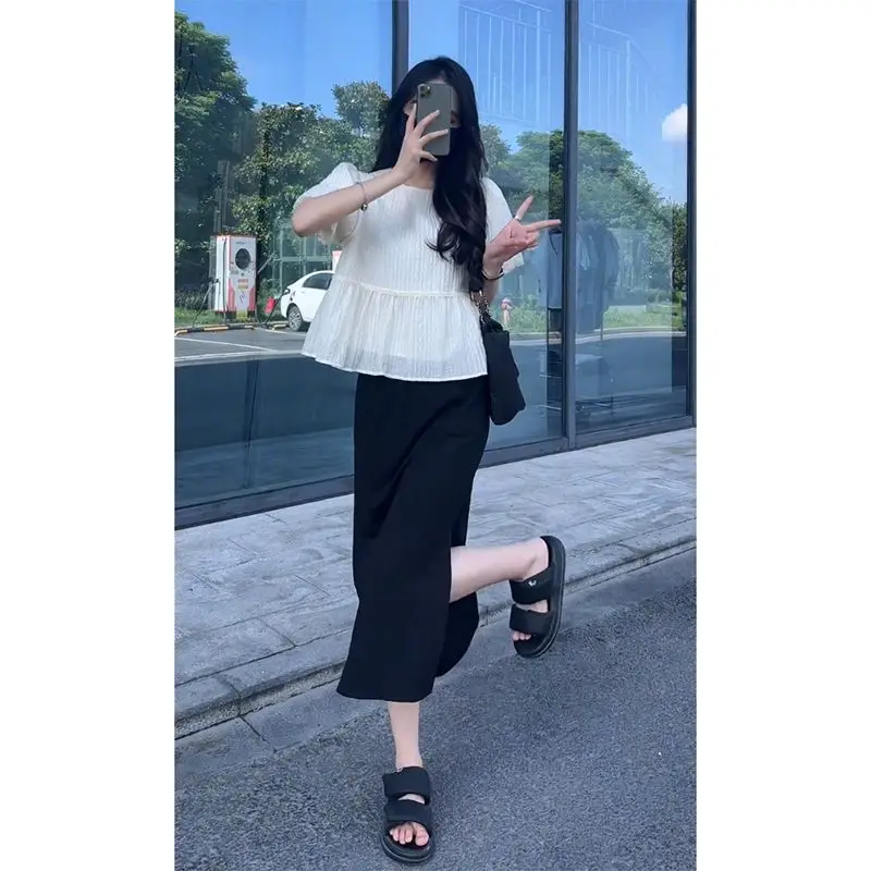 Celebrity Temperament Set for Women's 2024 Summer New Light Cooked Shirt Top with Side Slit Design Half Skirt Two-piece Set