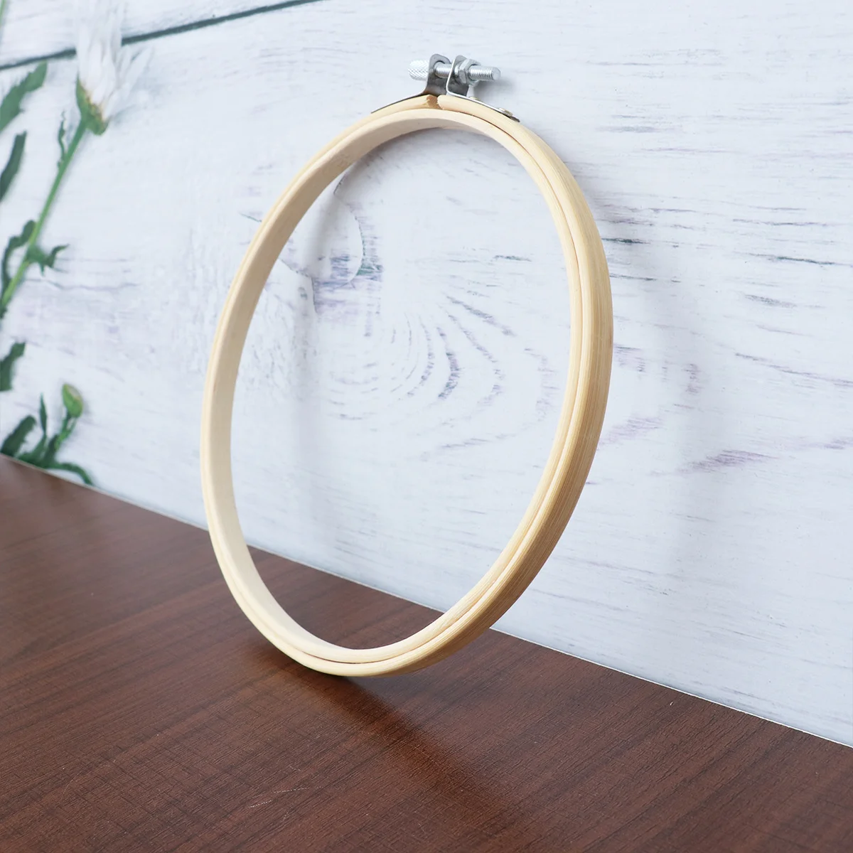 

1Pcs 18Cm Bamboo Embroidery Ring Set Suitable for Handmade Stitching Sewing Craft Fixing Fabric Tightly Decorative Display Frame