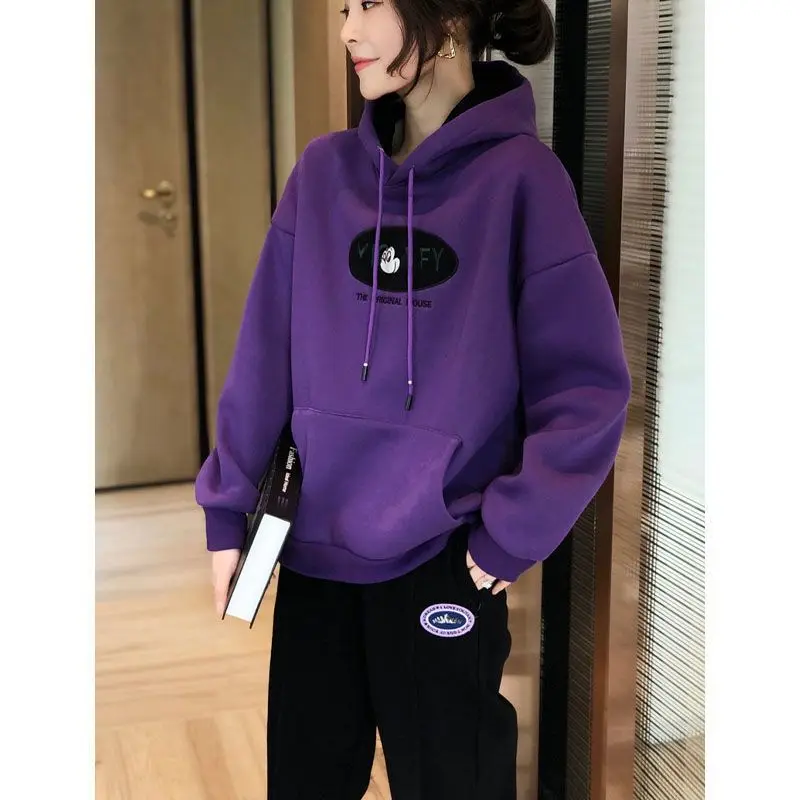 2023 Spring  Autumn New Loose Korean Long Sleeve Purple Popular Hooded Loose Casual Office Lady Leisure Sweater Women\'s Wear