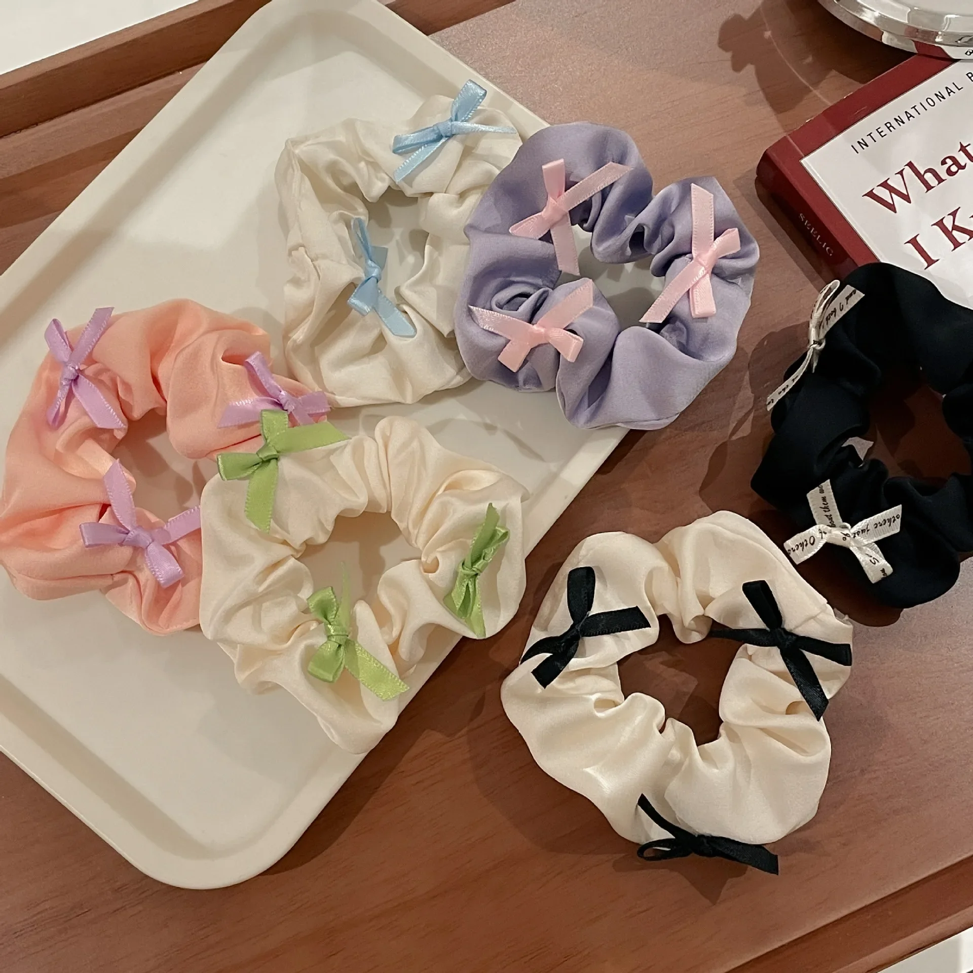 Sweet Korean-style Bow Hair Elegant Black-and-white Department Ruffle Cloth Art Super Fairy Satin Large Intestine Hair Rings