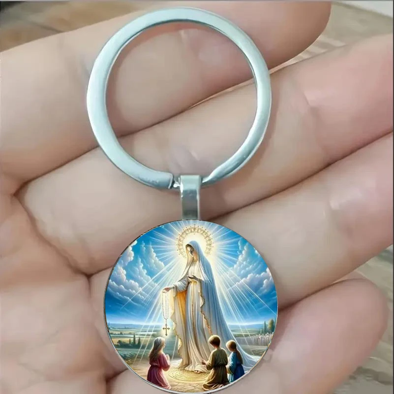 Изысканный-стеклянный-брелок-подвеска-Девы-Марии-с-круглым-дизайном-и-молитвенным-крестом-—-подходит-для-мужчин-и-женщин