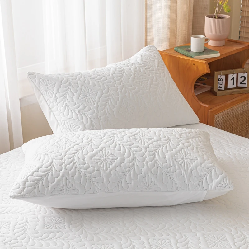 Bonenjoy 1 pc Waterproof Quilted Pillowcase Solid Color Pillow Cover Case 48x74cm Pillowsham