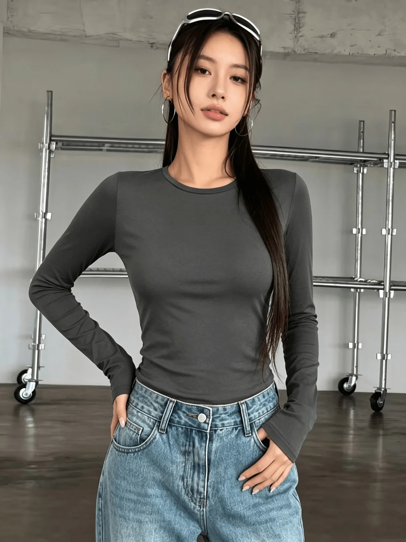 Damen-Langarm-T-Shirt, lässig, bequem, mit Rundhalsausschnitt, einfarbig, tailliert, ideal für den täglichen Gebrauch im Herbst und für den Weg zur Arbeit. – Detail 6