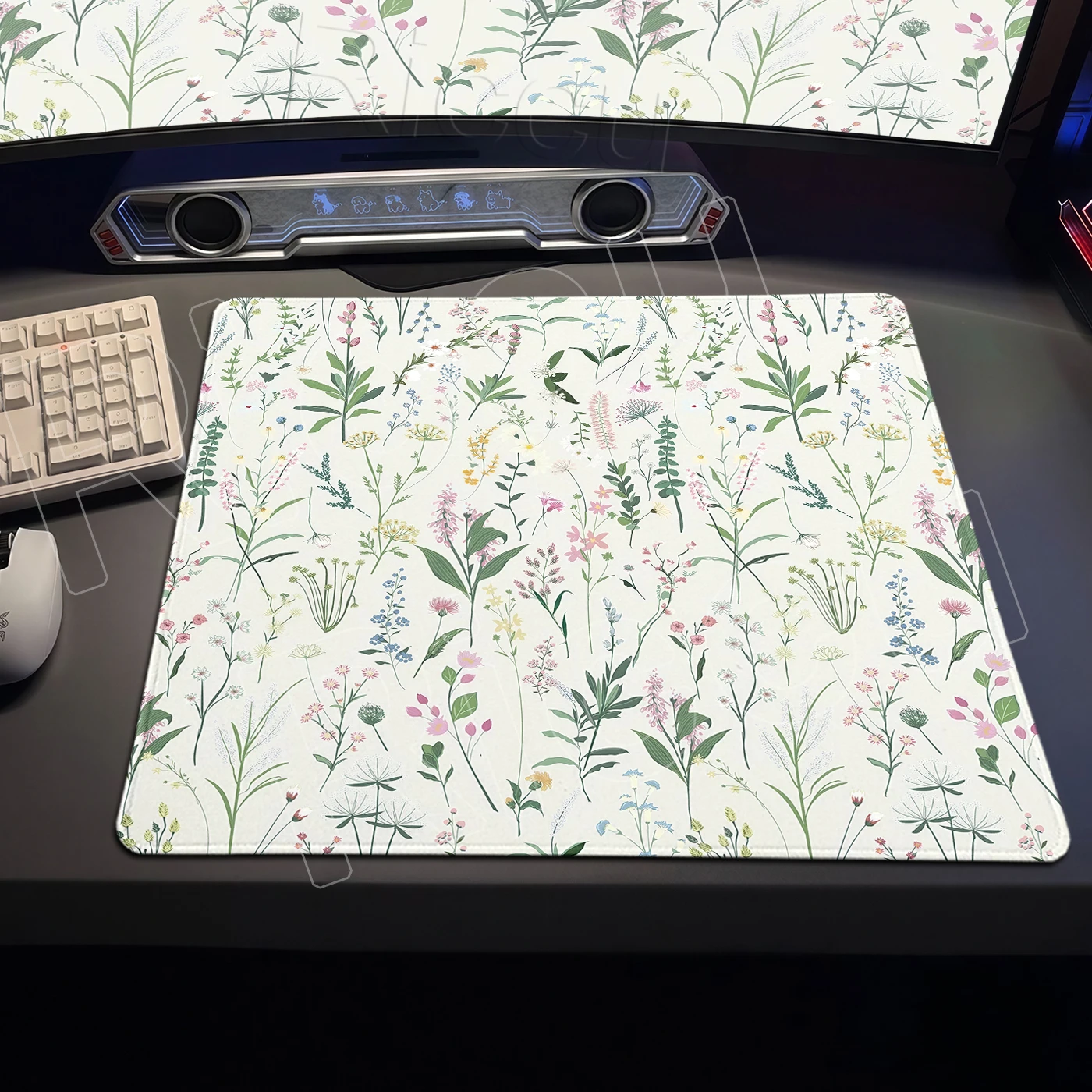 Flowers And Plants Mousepad Square Rubber Base Retro Floral Aesthetics Mouse Pad Office PC Accessories Gaming Desk Mat XS Carpet
