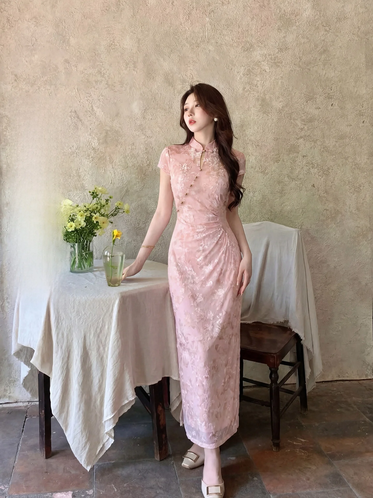 

Платье-ципао Lingshi Zhihe из розового бархата с коротким рукавом, приталенное, для повседневной носки, весна-лето, с цветочным принтом, длинное