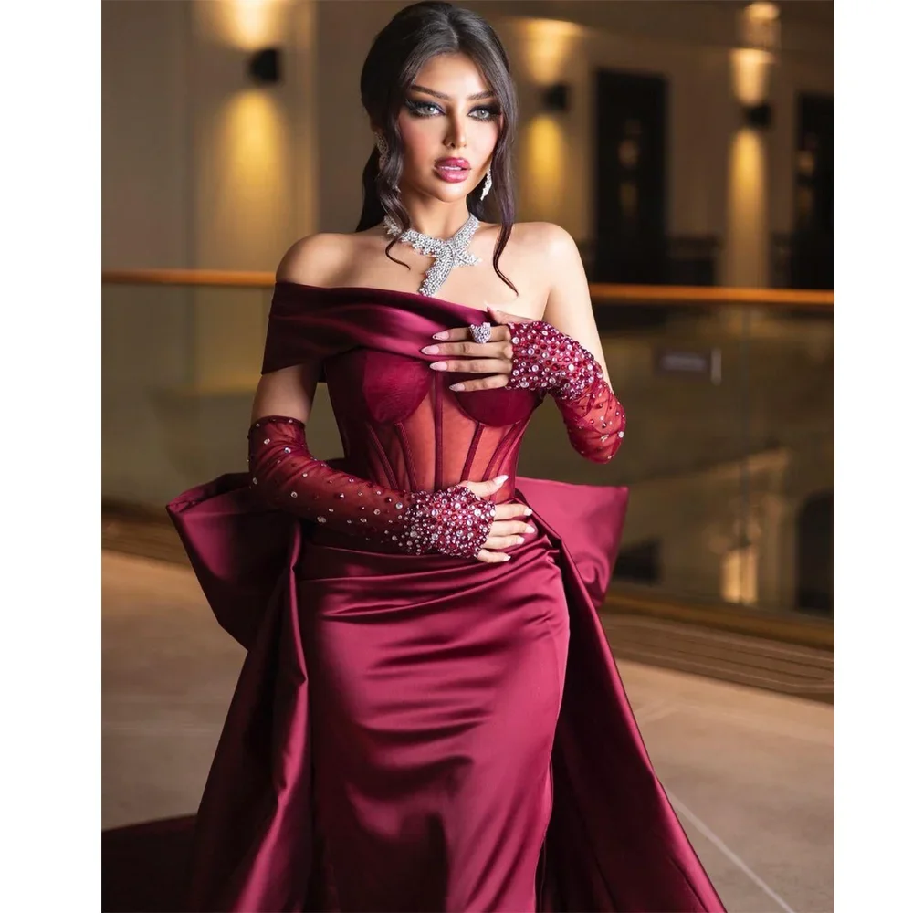 Burgundy Strapless Crystal Pearls Side Split Evening Dress with Bow Tail Fashion Sweep Train Mermaid Party Prom Gowns