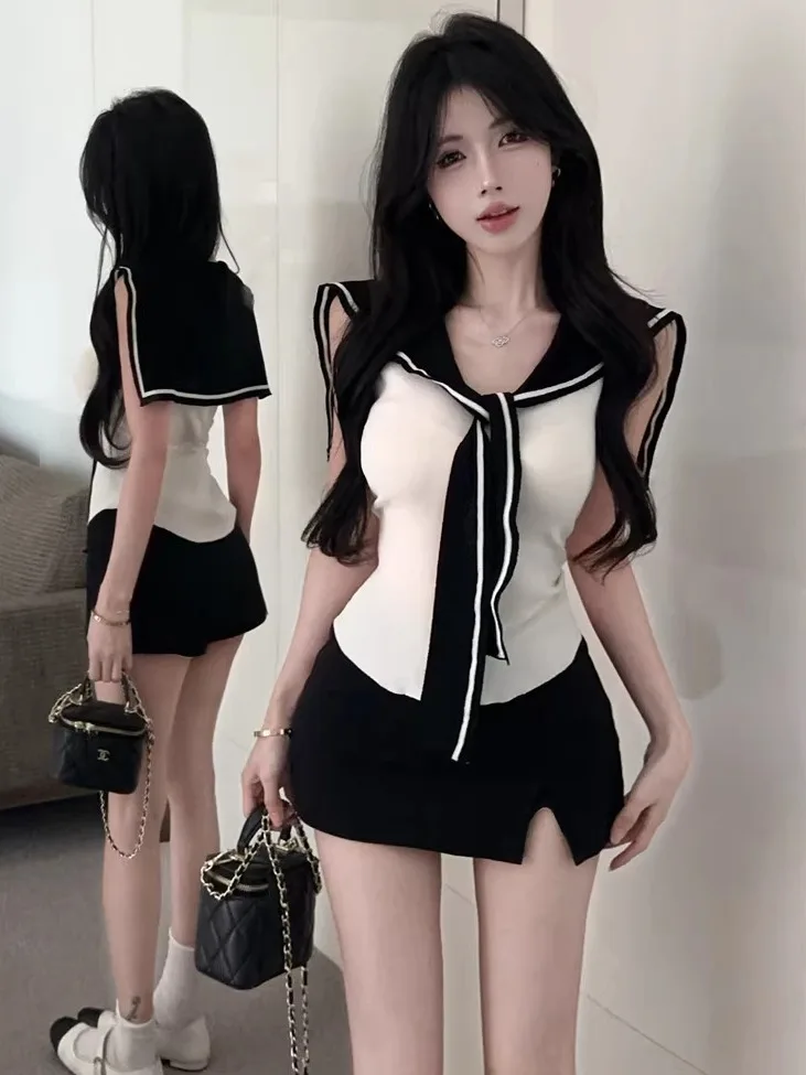 Camiseta Feminina de Malha Manga Curta com Gola Xale Azul Marinho Estilo Falso Duas Peças Tendência Moda Verão Novo Estilo Sa...