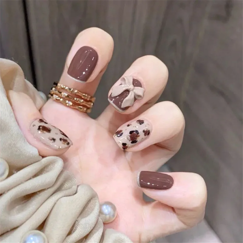 Wearing Nail Patches Short French Leopard Butterfly Fake Nails Autumn And Winter Whitening Nail Patches 24 Pieces