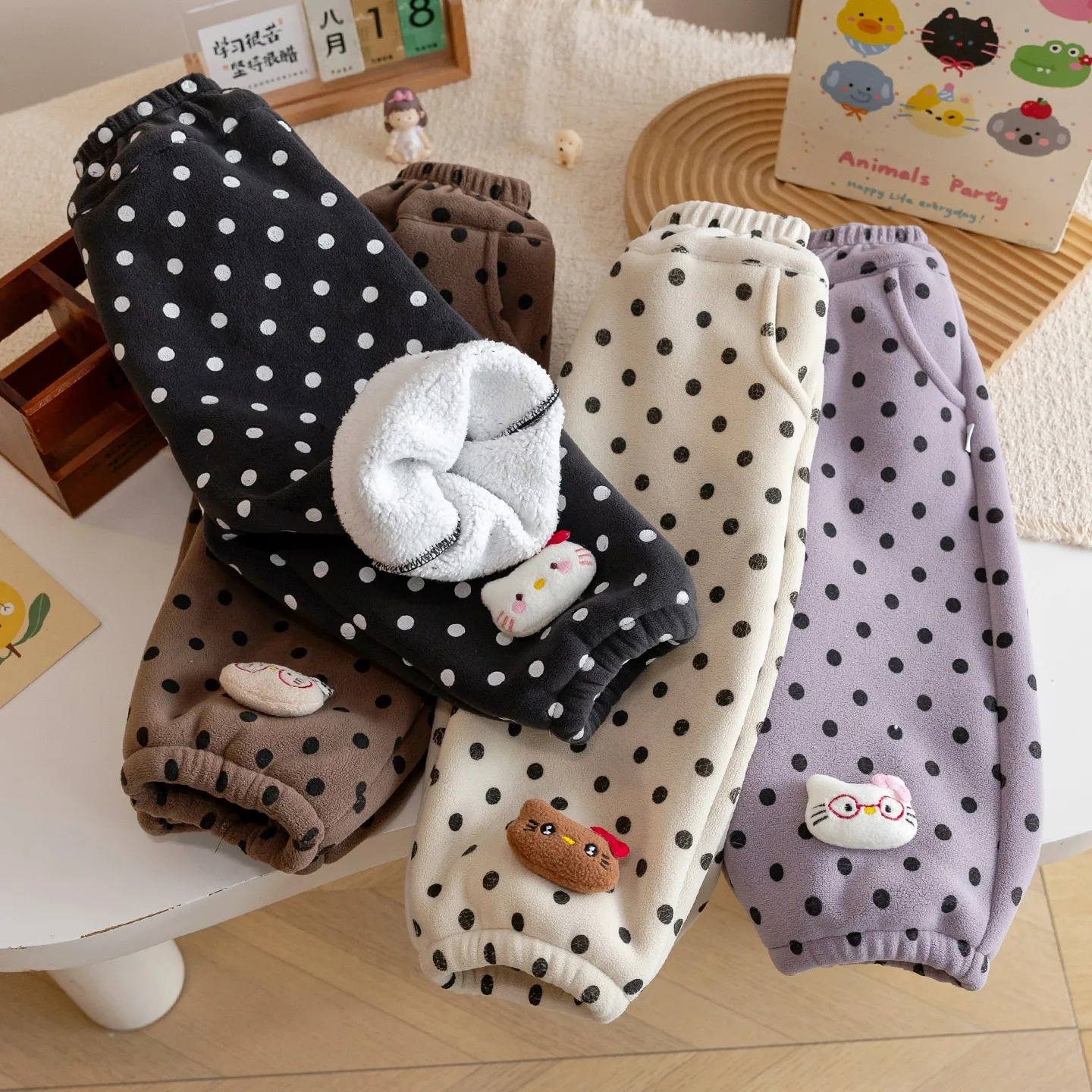 

Baby Girl Winter Polar Fleece Warm Pants Cartoon Hello Kitty Decorative Loose Sports Pants Casual Kids Thick Trousers