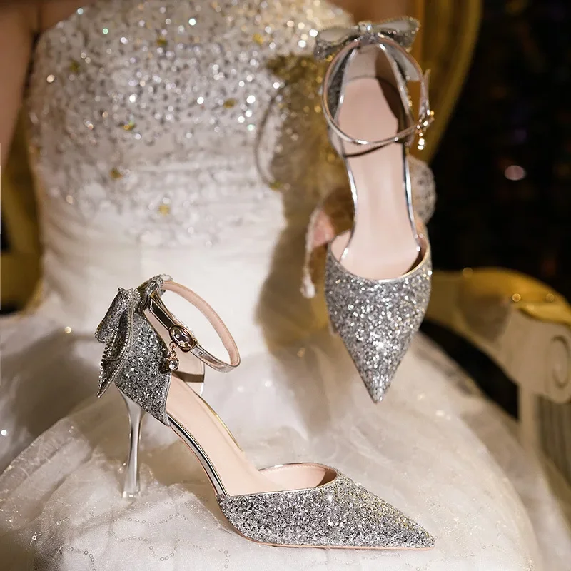 

Размер 30-44, пикантные женские свадебные туфли на шпильке с острым носком, серебряные пикантные женские свадебные туфли на тонком каблуке с блестками