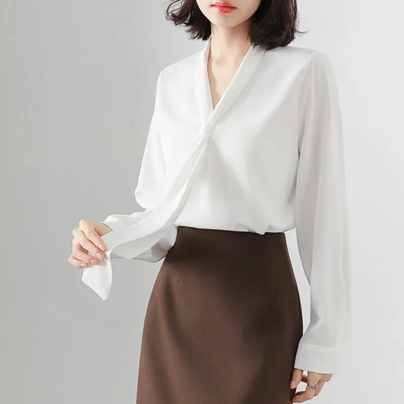 2025 Spring/Summer Office Ladies Work White Shirt Women Elegant V-neck Bow Long Sleeve Top Basic Shirt High Quality