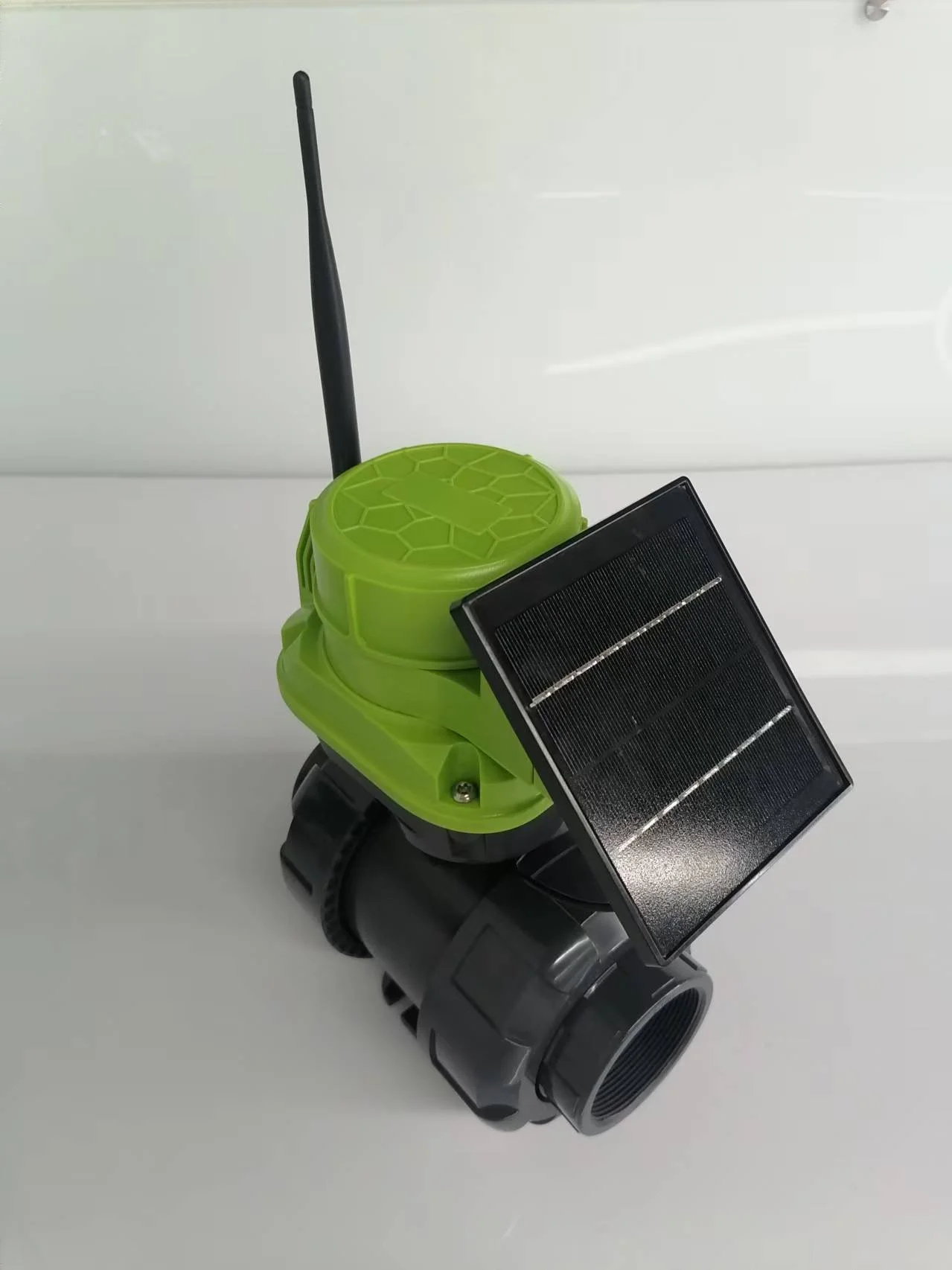 

Popular produ2-Way DN50 2" 3" UPVC Wireless Smart Motorized Ball Valve With 4G Battery Electrical Actuator for Irrigation System