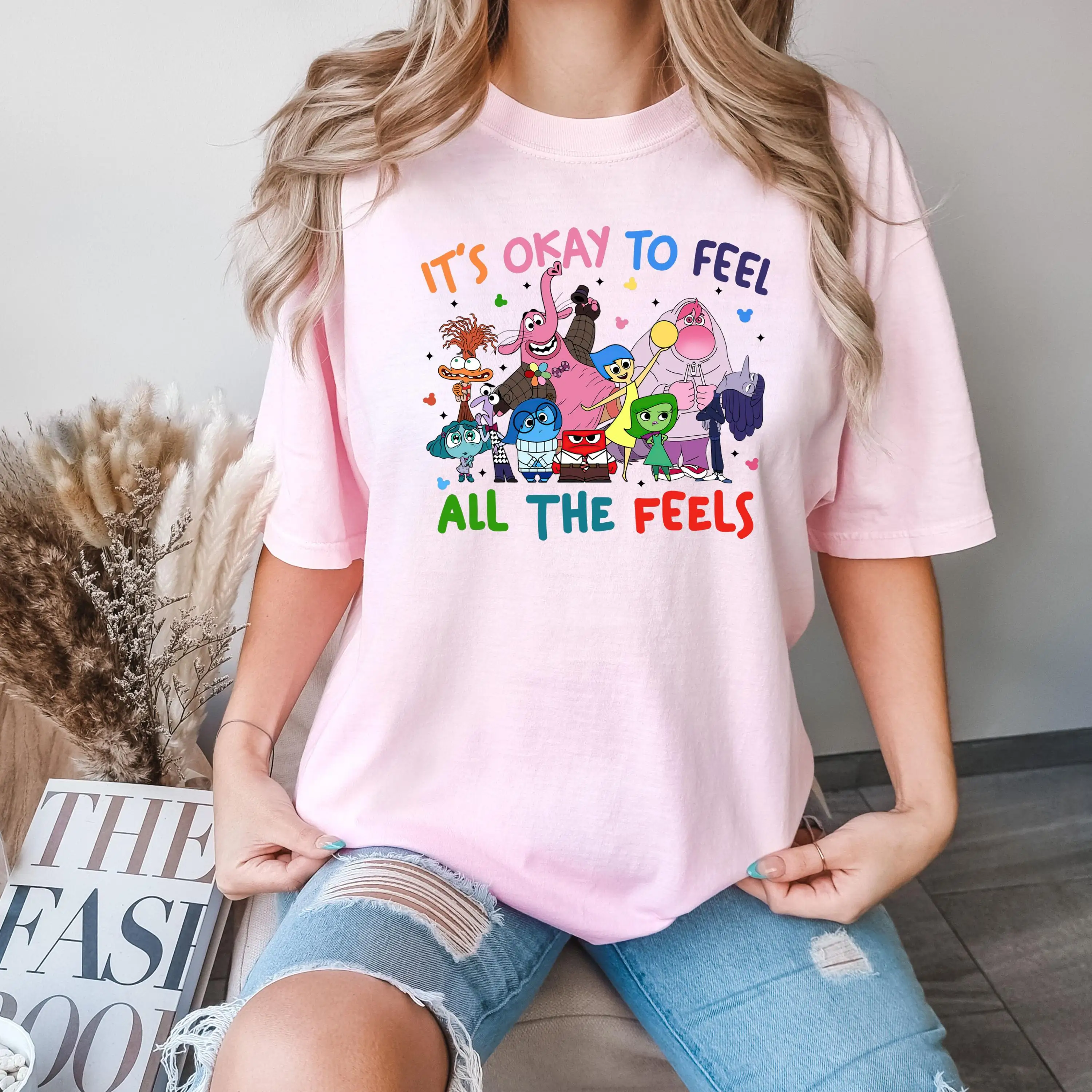 ديزني داخل خارج حسنًا قميص صيفي بأكمام قصيرة للنساء الصديقات تي شيرت رجالي عصري وغير رسمي متعدد الاستخدامات