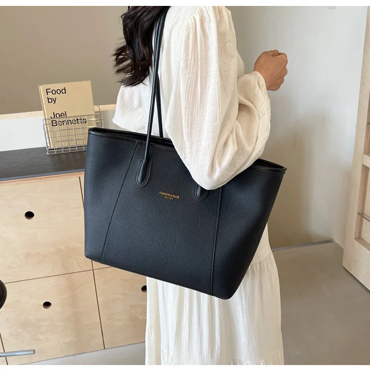 

New Retro Tote Bag for Women - Spacious Minimalist Shoulder Bag, Versatile for Class & Commute​