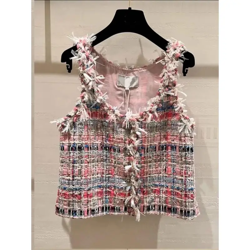 

2025 New Arrival Slight Strech Tops Tees Fashion Women High Street Knitted Sleeveless Regular T- Shirt