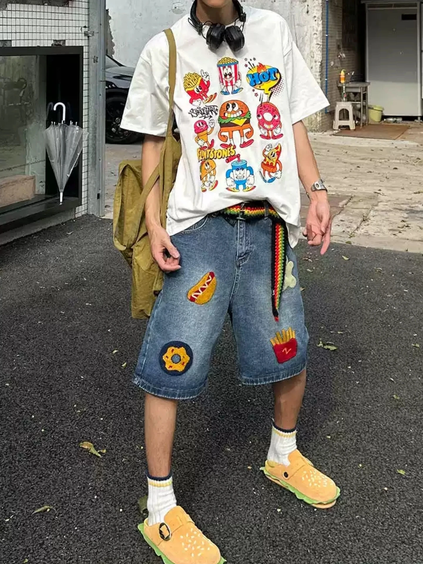

Retro American Creative French Fries Hot Dog Towel Embroidered Jeans orts Loose Wide Leg Five-Quarter Pants for Men And Women