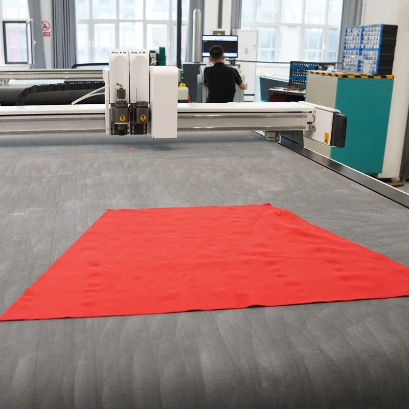 آلة قطع التحكم العددي الأوتوماتيكية لسجادة مقعد السيارة