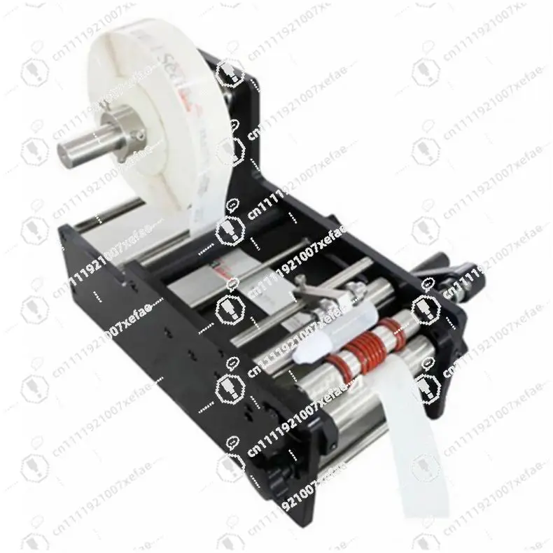 Small wet glue round labeling machine for bottles jars efficient and precise