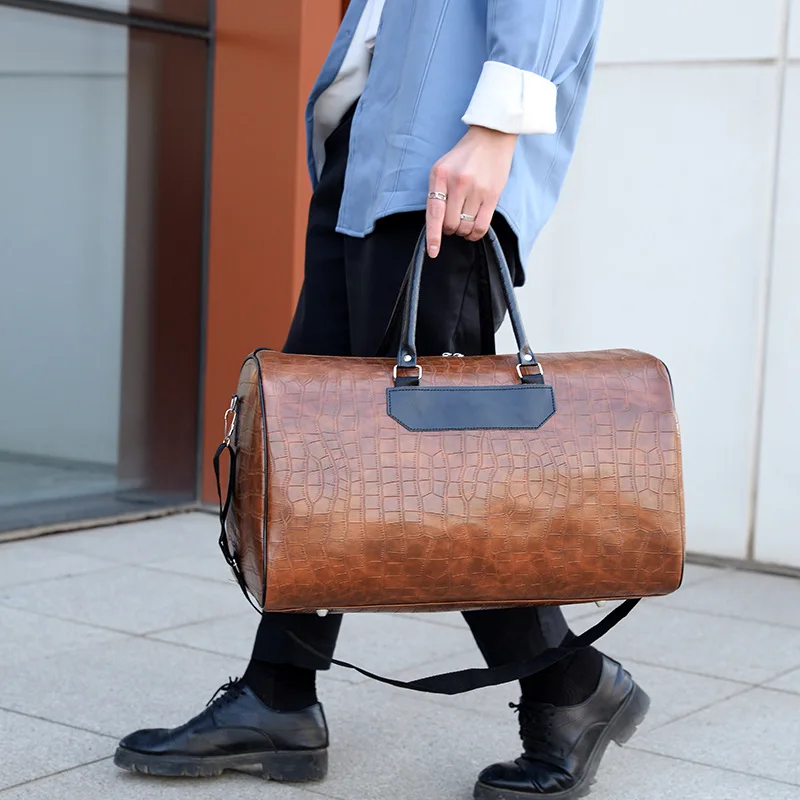 2024 Leather Business Men travel bags Large Capacity hand duffle bags Fashion boarding travelling bag luggage big Sports bag