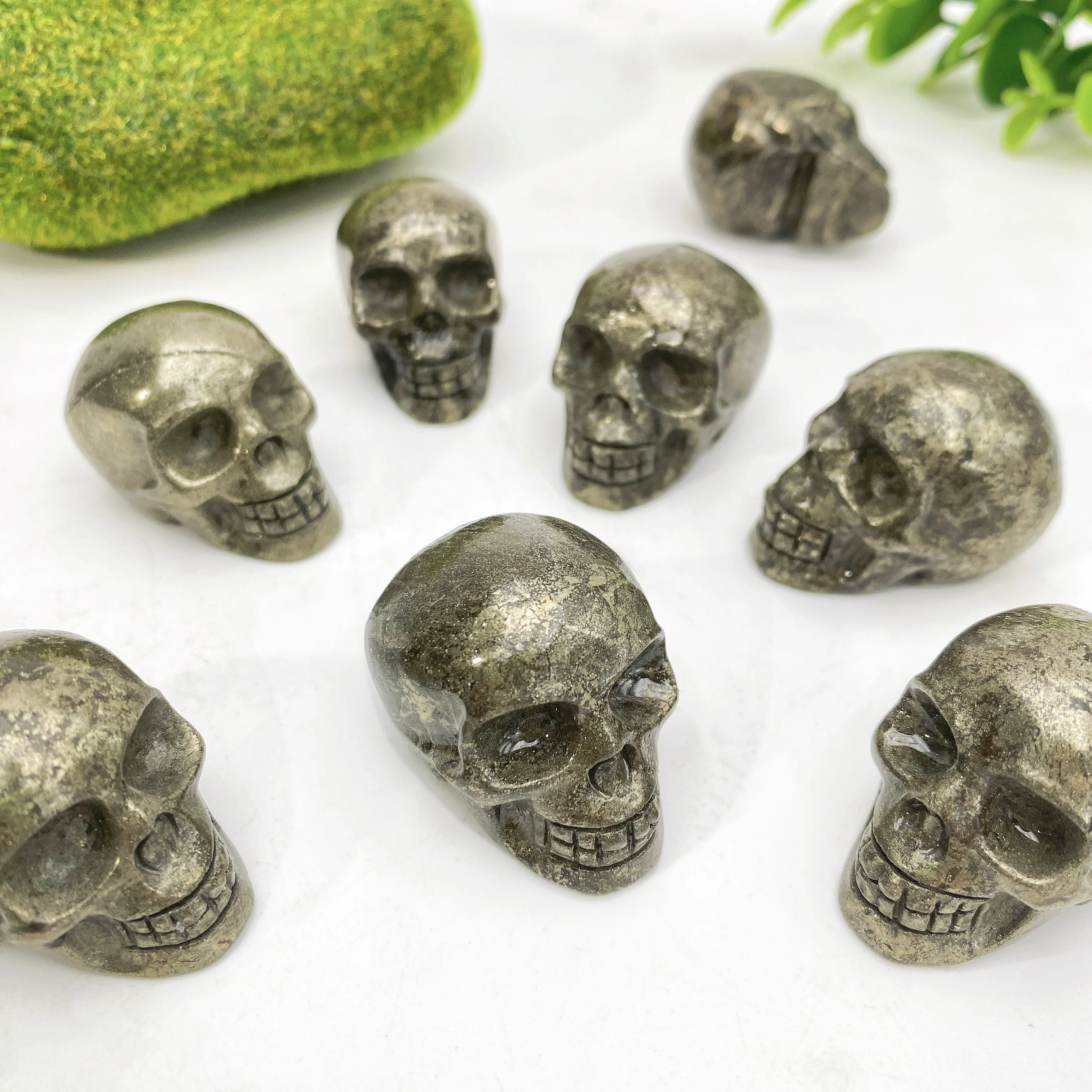 Random 1PC Pyrite Skull Carving,Stone Collections,Excellent Gifts,Family And Friends Gift,DIY Decoration,Room Decoration.