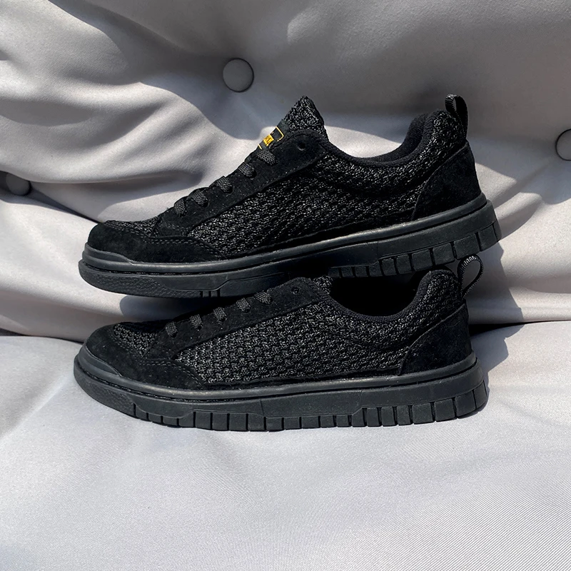 

Pure black breathable woven low cut canvas shoes with frosted splicing, dirt resistant small black shoes, large size, versatile