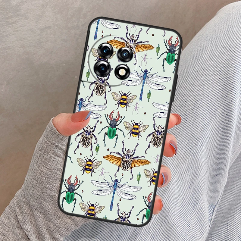 Moths insects botanical butterflies Case For OnePlus 10 Pro 8 9 11 8T 9R 10T Ace Cover For OnePlus Nord 2 2T N10 N20 CE 3 Lite