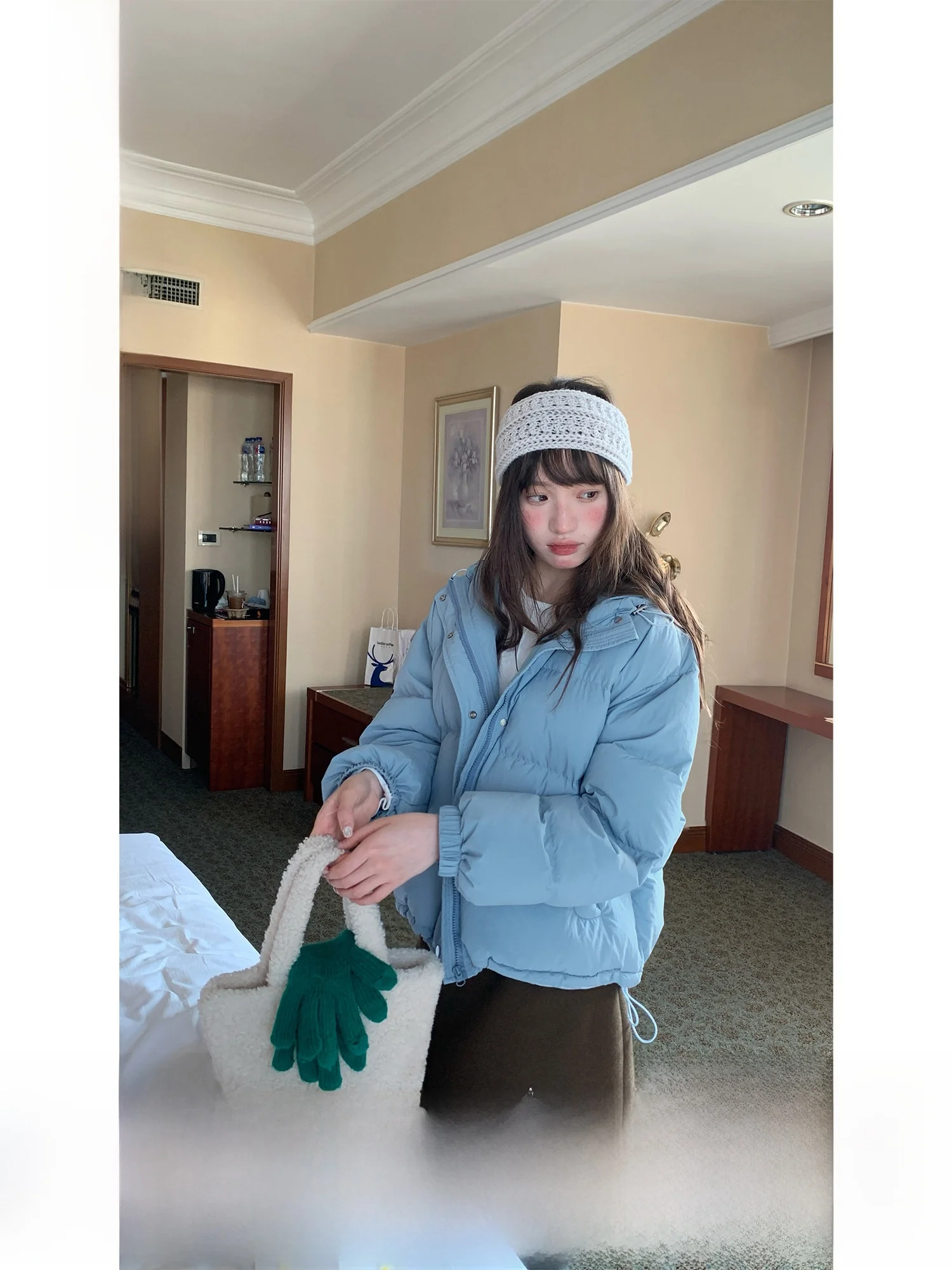 

Women's Windproof Hooded 90 White Du down Puffer Jaet Winter Warmth Bread Sle Coat Dstring ort Casual Loose Fit