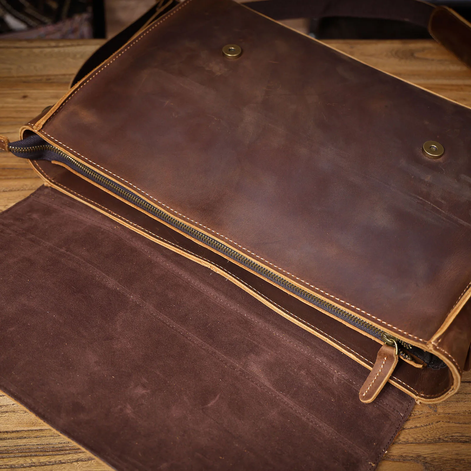 S.WORKER Vollnarbenleder 15" Laptop-Aktentasche Echtleder Herren Büro-Handtasche Messenger-Tasche Business-Bürotasche – Detail 30