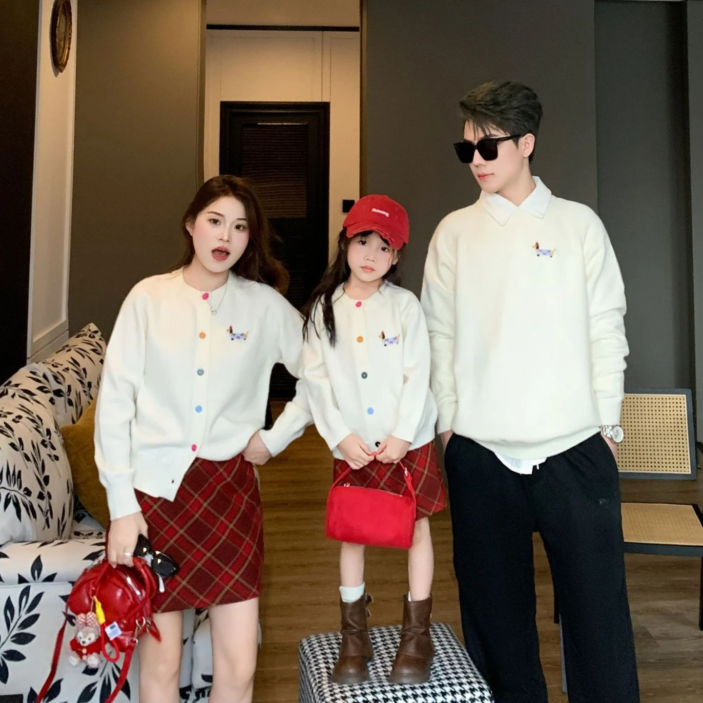 

Вязаный наряд для всей семьи, одинаковый свитер для мамы и ребенка для новорожденных, одежда для детей 0-24 месяцев, одинаковая одежда для рождественской фотосессии, одинаковая одежда для всей семьи