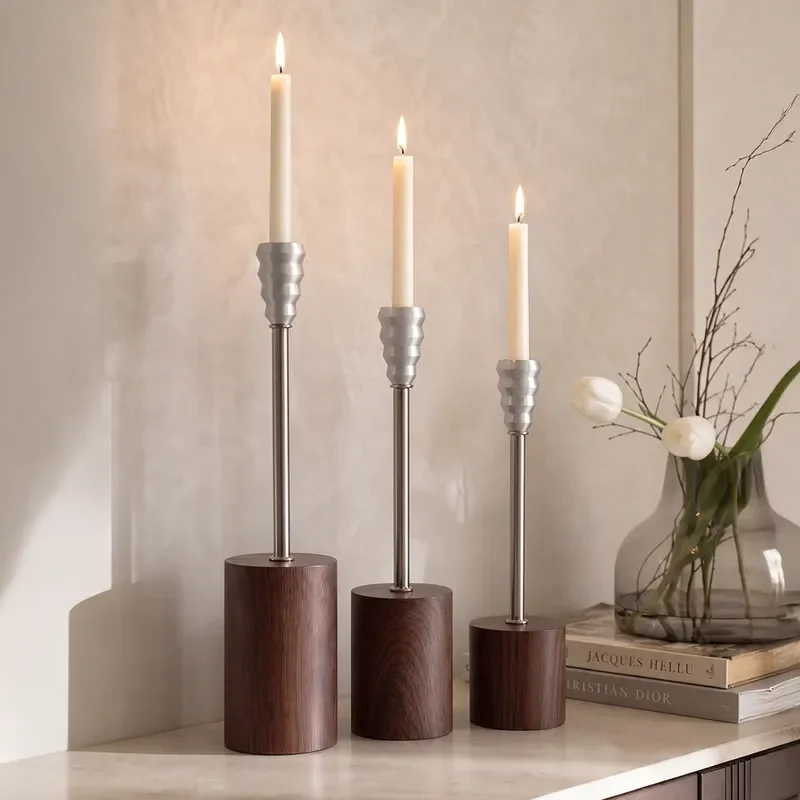 Nordic Aluminum Alloy Candle Holder Luxury Scented Candle Base Creative Home Table Decoration Ornament High End Light Decor