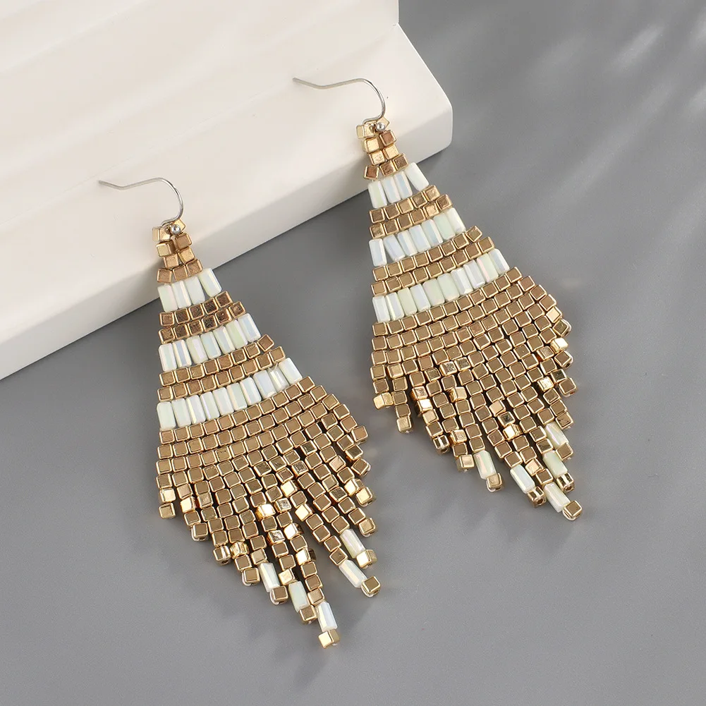 European and American retro ethnic style fringed earrings women's niche temperament handmade beaded bohemian color rice bead ear