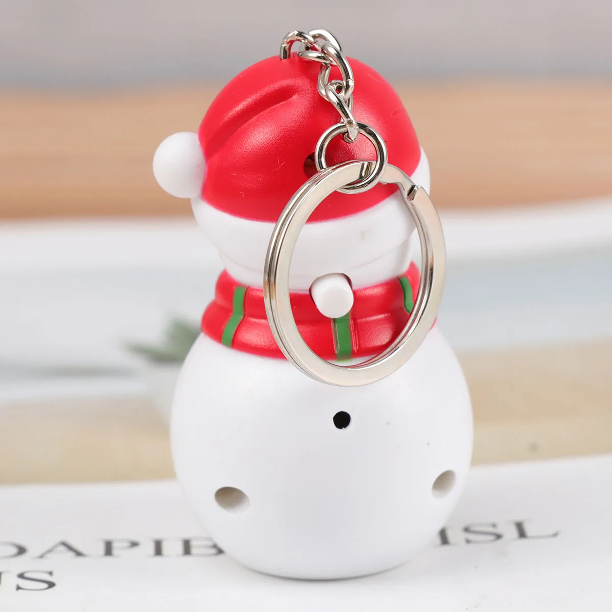 

2Pcs LED Christmas Key Ring Santa Claus Snowman Mini Keychain Flashlight Sound Gift for Festival Party Bag Pendant